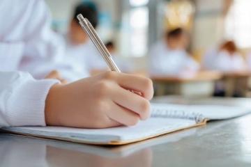 英语专业四级备考攻略及最新延考通知解读