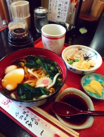 丫丫中午福利!家常葱猪咖喱乌冬面食谱大公开!