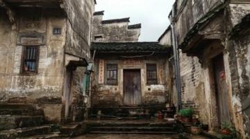 浙江省温州市平阳县昆阳镇坡南古街：明清建筑与历史文化之旅