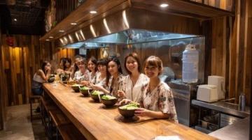 函馆之旅:海鲜市场、红砖仓库、小丑汉堡,世界三大夜景不容错过!