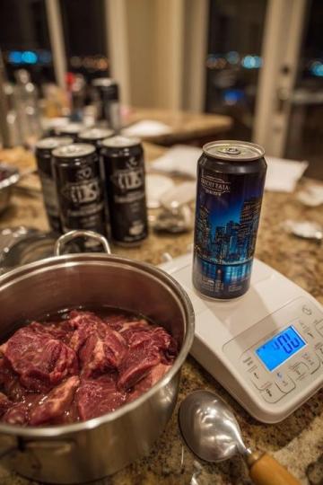 饮料变菜谱:可乐鸡翅、啤酒鸡腿、雪碧苦瓜与红酒番茄炖牛腩的做法