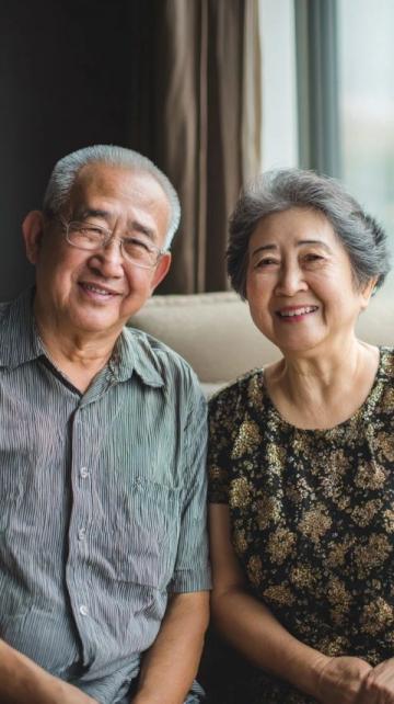 李大姐喜迎婆婆89岁寿辰,携夫返乡探亲孝心满满