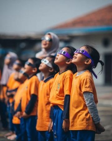 汉中市兴汉新区第六幼儿园举办夏至主题教学活动丰富多彩