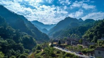 芒市：西南边陲的多彩风光之旅