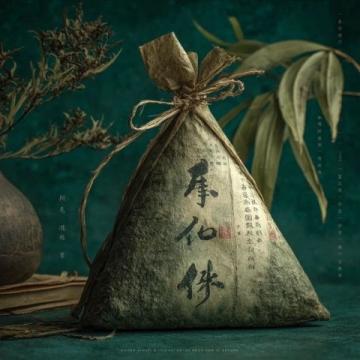 传统大餐！广西的五色糯米饭有着600多年的历史和深厚的文化.