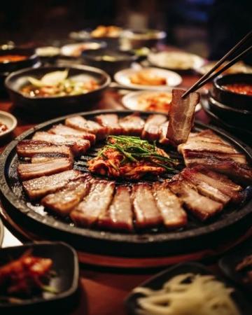 深圳GOGIYA韩国烤肉店:正宗韩味,特色小食无限享