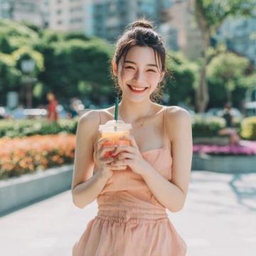 广西大学生李帅入赘桂林,种植甜脆柿子,日赚500多元