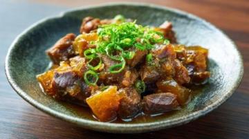 速冻兔头的做法:一道美味的川菜麻辣兔头