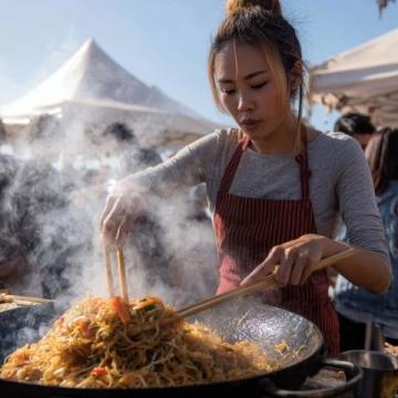 全国9大城市美食攻略：从早茶到夜市的碳水狂欢指南