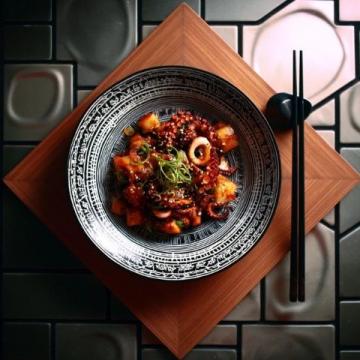川味豌豆尖:家乡味道的清新记忆