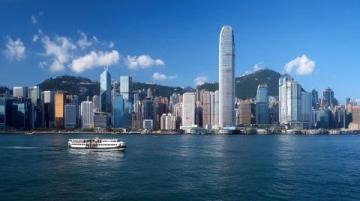 魅力香港之行:维港夜景、山顶鸟瞰与迪士尼梦幻之旅
