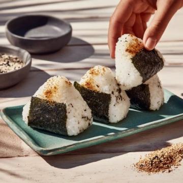 探索家乡美味:三大著名特色小吃大揭秘