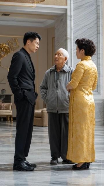越南三姐妹跟着姐夫来中国开眼界,原本以为手握300万越南盾就富得流油了