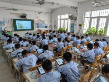 珠海斗门区中小学校服线上线下购买攻略