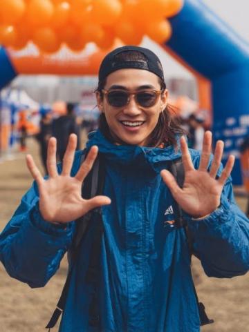 山海同行”和平接力跑活动在潍坊滨海激情启动