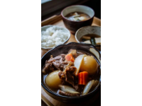 台湾卤肉饭：经典美味的文化象征