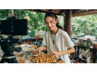 清迈JJ Market市集周末攻略：手工艺品与地道美食探秘