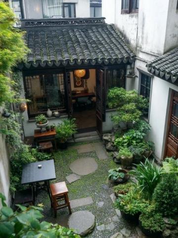 南京必尝老字号美食探秘:红厨巷淮扬菜馆,味蕾之旅不容错过!