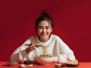 城城觉得女方爱钱(城城爱美食)