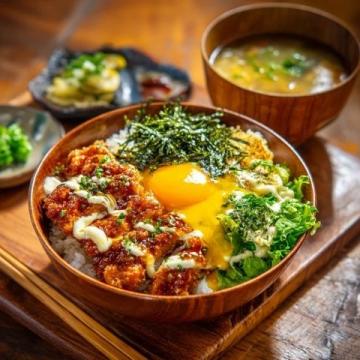 日本鳗鱼饭的魅力:精细烹饪的艺术