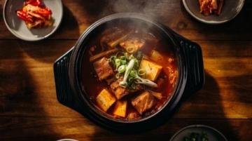 六道经典中式美食教程:从麻婆豆腐到清蒸鲈鱼,让你的厨艺大提升