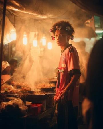 探秘新密美食夜市:文昌大公鸡与炭火羊排的魅力