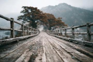 英语冷知识:“You're history”背后的深层含义及用法解析