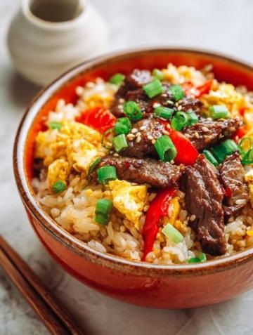 春夏必备!菠萝拌牛肉食谱:酸甜鲜香,简单易做营养满分