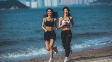提前预习双人海边拍照姿势!平潭海边超全姿势合集