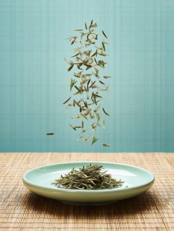 油爆虾美食(油爆虾的做法)