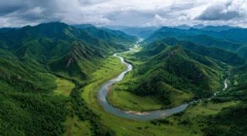 贺州全景之旅：古韵美食，尽享山水之美
