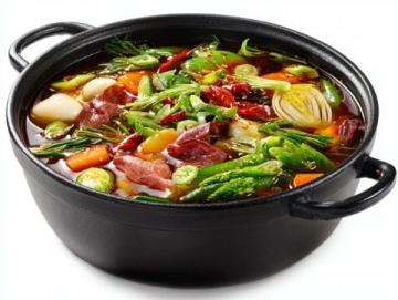 潮州杂鱼煲三步轻松搞定,鲜香美味秘诀在此!