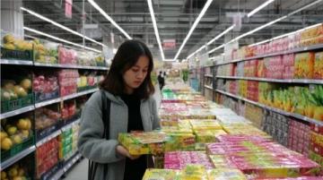 探访兰州黄河集市,琳琅满目的商品令人赞叹不已