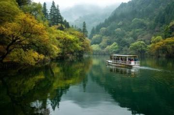 安徽旅行攻略：经典线路、必游景点与美食推荐