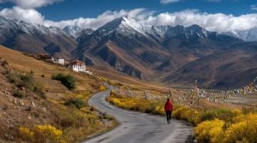 10月中国最美秋景推荐:稻城亚丁、喀纳斯等地不容错过