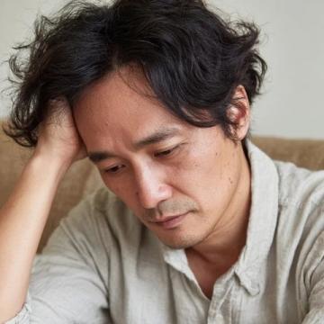 30岁独自生活的状态是失败吗:宁静自得还是孤独迷茫?