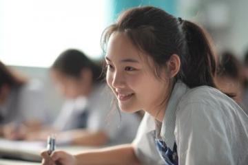 掌握关键脉络：高中语文文学常识备考指南