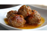 猪肉丸子是一个百搭的美食，能炸，能炖菜，能红烧，能糖醋，还能做汤,平时做一些