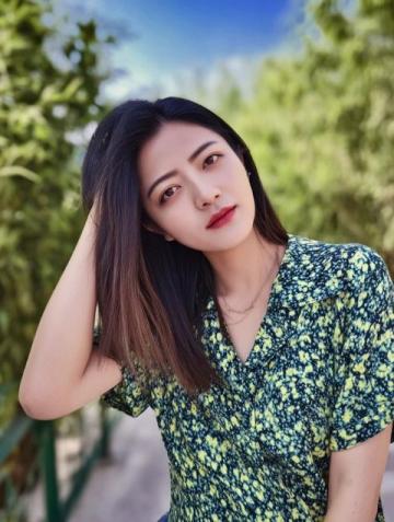母亲节直播数据下滑,郭有才评论区炸了:曾经的现象级网红如今风光不再