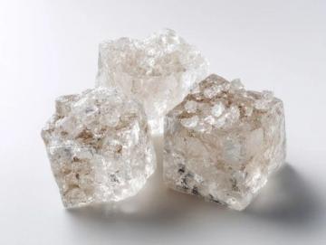盐是我们日常生活中不可或缺的调味品,以下是一些关于盐的知识
