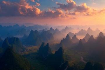 每天早上云游广西,心情美美哒,每天早上醒来,第一件事就是打开哔哩哔哩