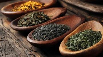 如何挑选好茶:六大茶类的区别与品鉴技巧