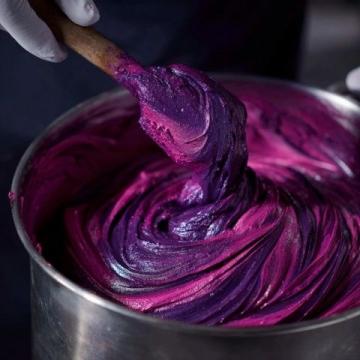 面点师做的紫薯糕:如何制作口感软糯的家常甜点