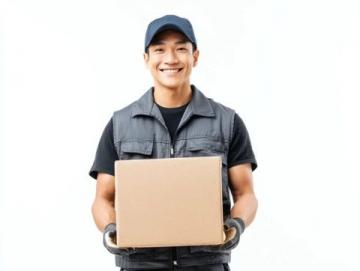 商丘餐厅订单激增,外卖小哥变身'奶爸'接力照顾婴儿