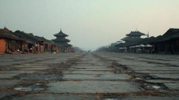 我的家乡在河南新郑,那是一个历史悠久、文化底蕴深厚的地方,但今天