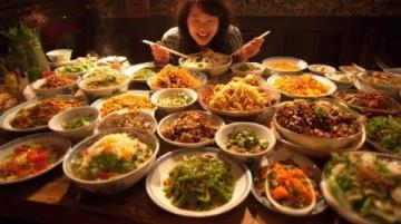 麻辣味蕾盛宴：2025重庆美食图谱探秘