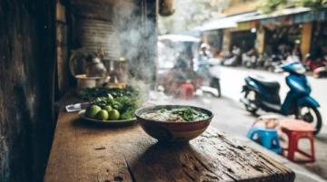 贵阳旅游必吃美食攻略:肠旺面、鸡肉汤圆,不容错过的地方小吃!