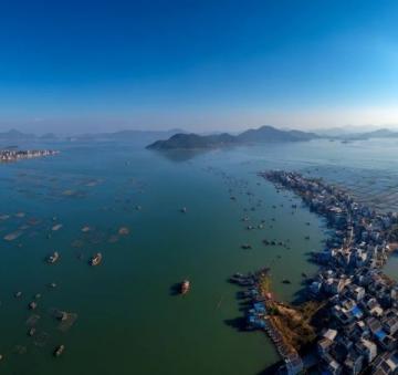 海南岛五日游攻略:探索美丽的海岛风光、历史文化遗迹和独特的自然风貌。
