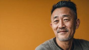 揭秘韦东奕走红背后:别让质疑声掩盖学术价值与影响力