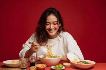 网红美食一条街,放假必去的金榜牛奶甜品专家